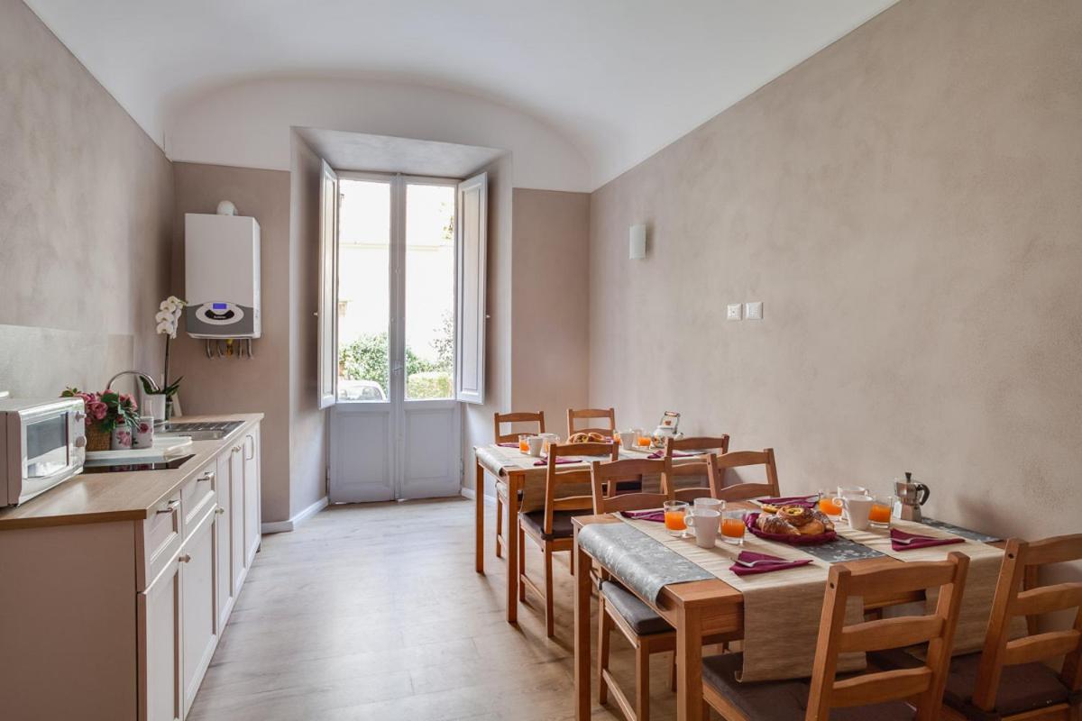 Femasuites Рим Екстер'єр фото